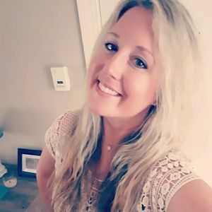 Meet your Posher, Katelyn